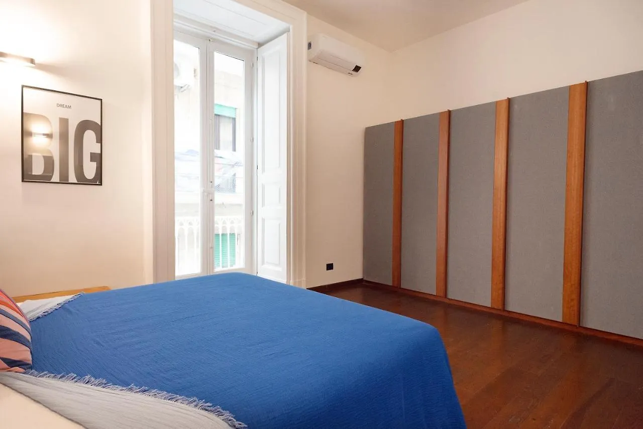 Modern Hospitality Naples Exclusive Stay 0*,